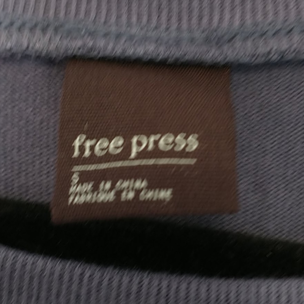 Free press blue long sleeve baby it's warm inside - Picture 3 of 5